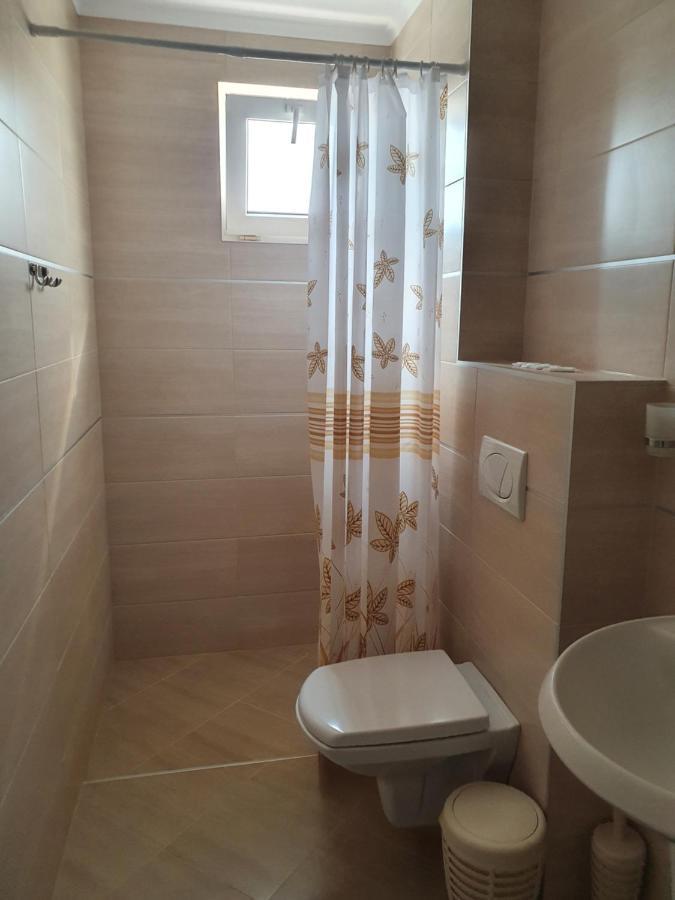 Family Hotel Maritime Ahtopol Esterno foto