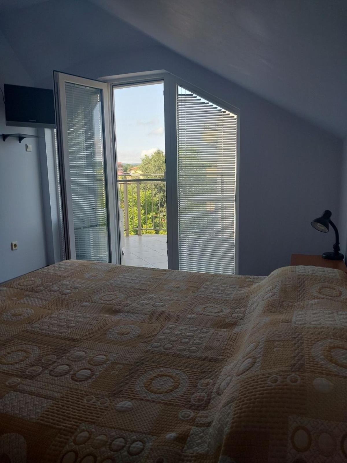 Family Hotel Maritime Ahtopol Esterno foto