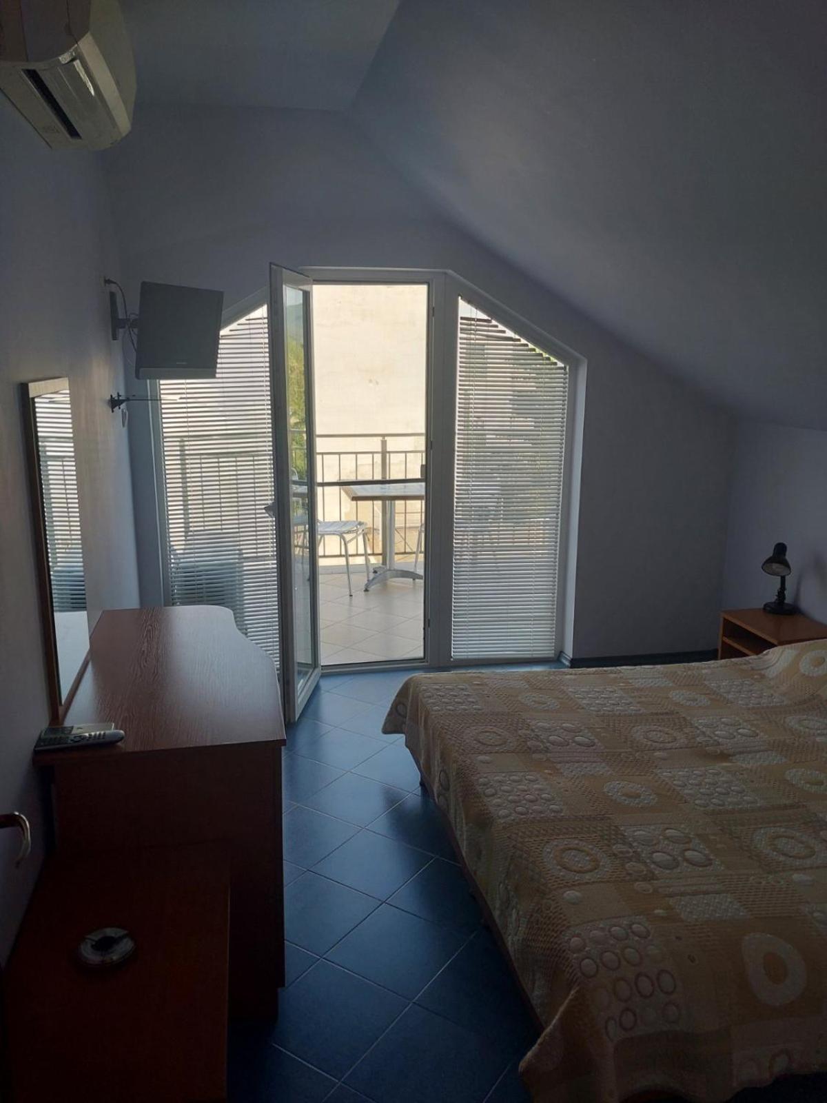 Family Hotel Maritime Ahtopol Esterno foto