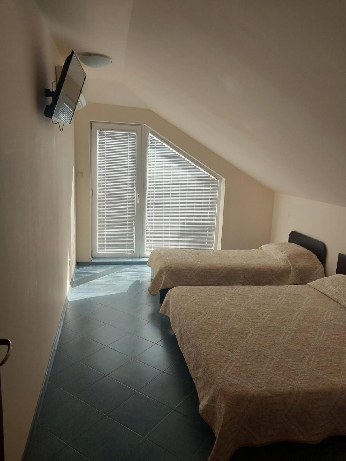 Family Hotel Maritime Ahtopol Esterno foto
